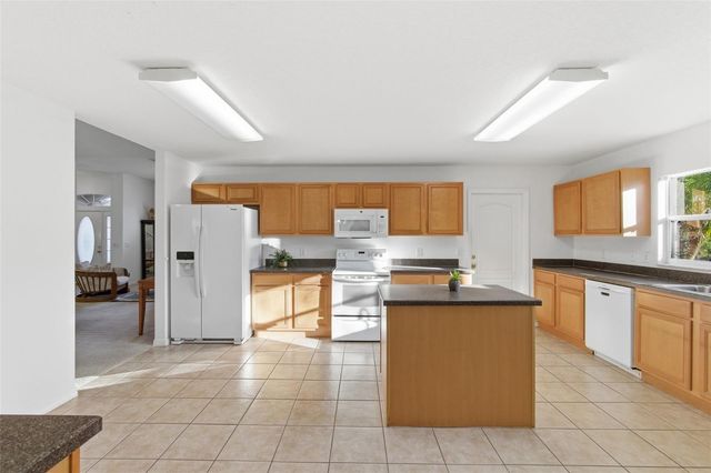 36602 HONEY TREE COURT, Eustis, FL 32736