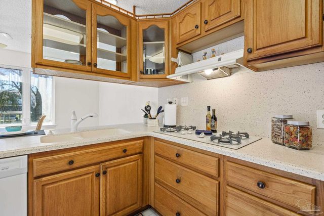 3367 Circle Dr, Gulf Breeze, FL 32563