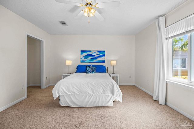 3367 Circle Dr, Gulf Breeze, FL 32563