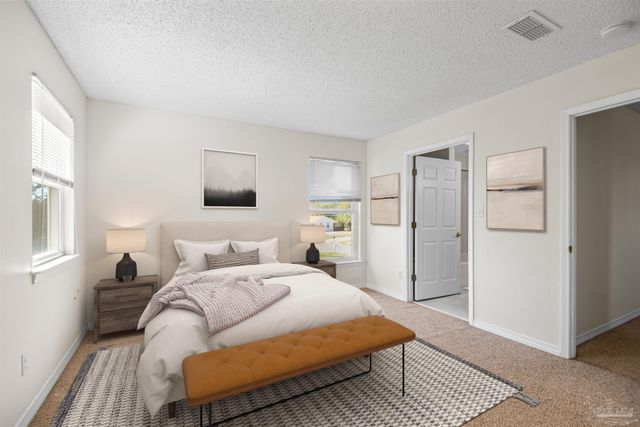 3367 Circle Dr, Gulf Breeze, FL 32563