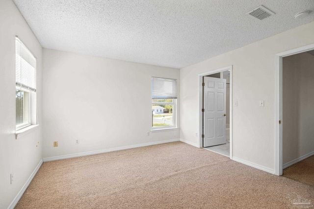 3367 Circle Dr, Gulf Breeze, FL 32563