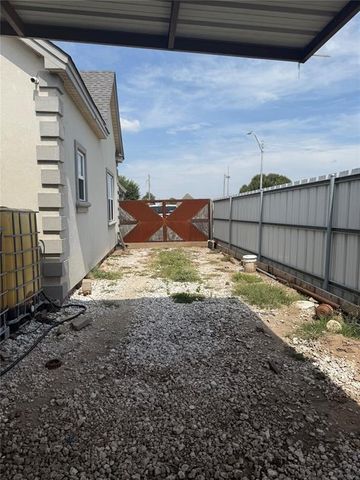 407 W Wade Street, El Reno, OK 73036