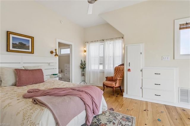 907 Bay Tree Beach RD, Seaford, VA 23696