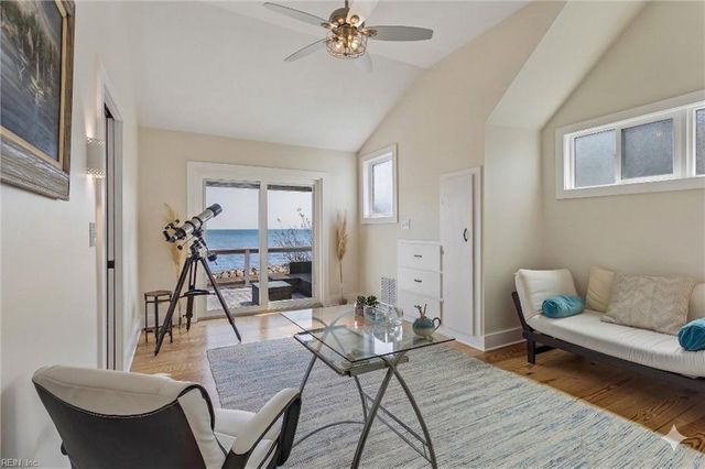 907 Bay Tree Beach RD, Seaford, VA 23696