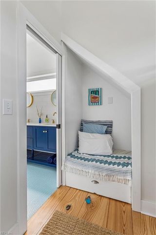 907 Bay Tree Beach RD, Seaford, VA 23696