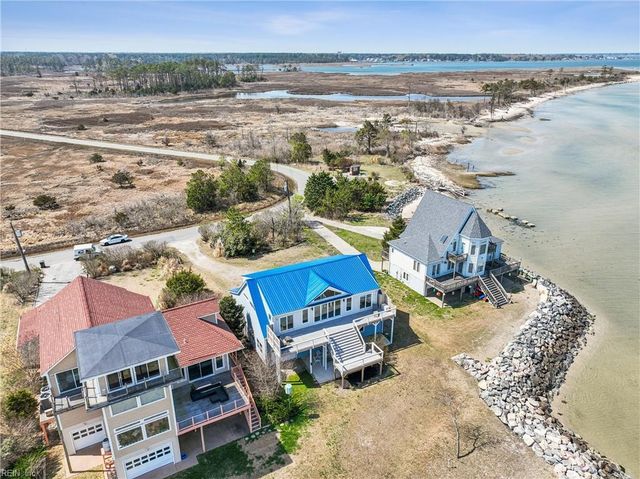 907 Bay Tree Beach RD, Seaford, VA 23696
