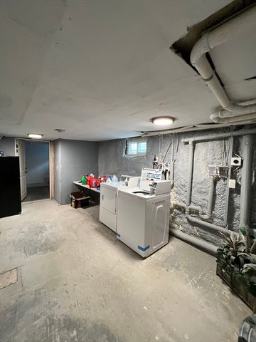288 Columbia St 1, Cambridge, MA 02139