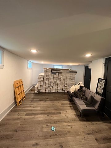 288 Columbia St 1, Cambridge, MA 02139