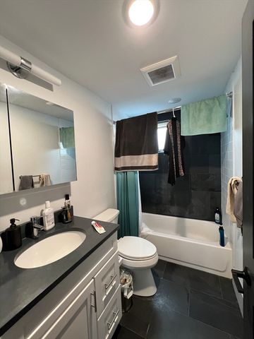 288 Columbia St 1, Cambridge, MA 02139