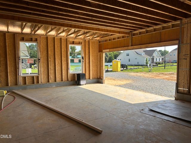 22 Sage Lane, Four Oaks, NC 27524