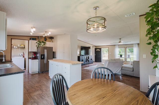 964 Private Road 4219, Decatur, TX 76234