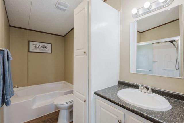 964 Private Road 4219, Decatur, TX 76234
