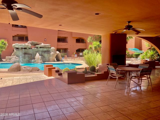 12212 N PARADISE VILLAGE Parkway S 338, Phoenix, AZ 85032