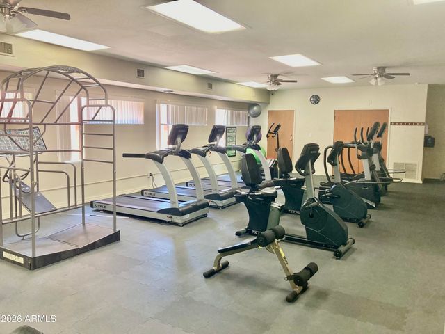 12212 N PARADISE VILLAGE Parkway S 338, Phoenix, AZ 85032