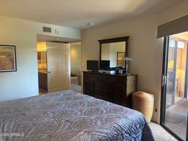 12212 N PARADISE VILLAGE Parkway S 338, Phoenix, AZ 85032