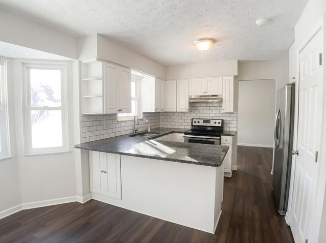 6571 Schenk Avenue, Reynoldsburg, OH 43068