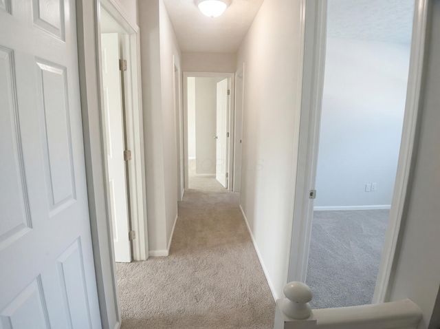 6571 Schenk Avenue, Reynoldsburg, OH 43068