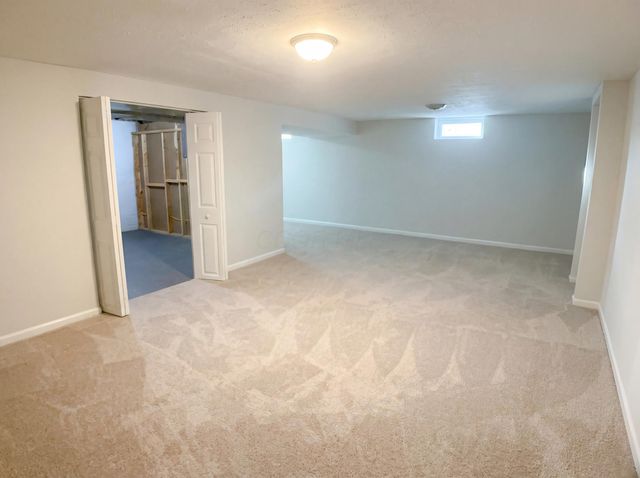 6571 Schenk Avenue, Reynoldsburg, OH 43068