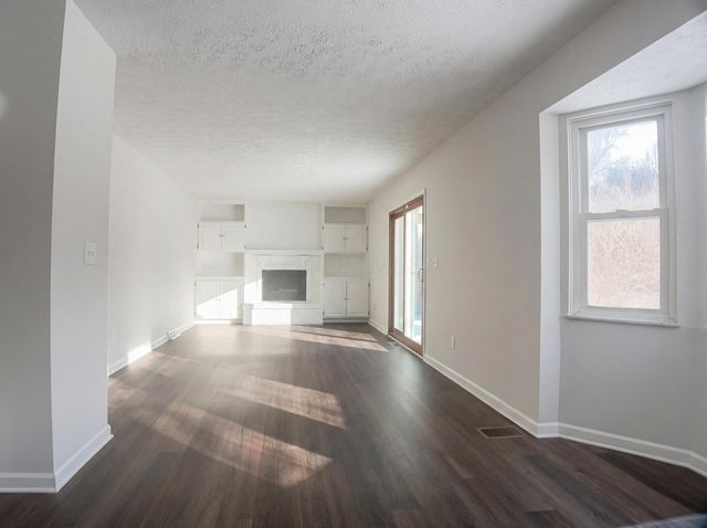 6571 Schenk Avenue, Reynoldsburg, OH 43068