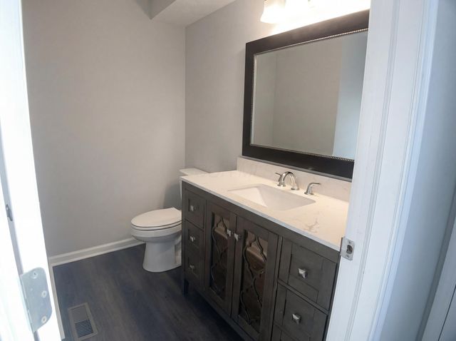 6571 Schenk Avenue, Reynoldsburg, OH 43068