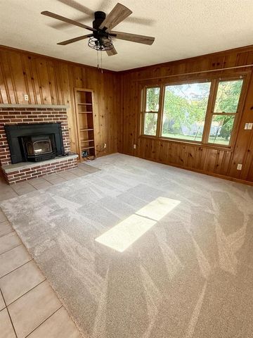 374 Janesville Street, Janesville, WI 53548