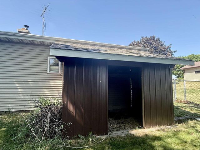 374 Janesville Street, Janesville, WI 53548