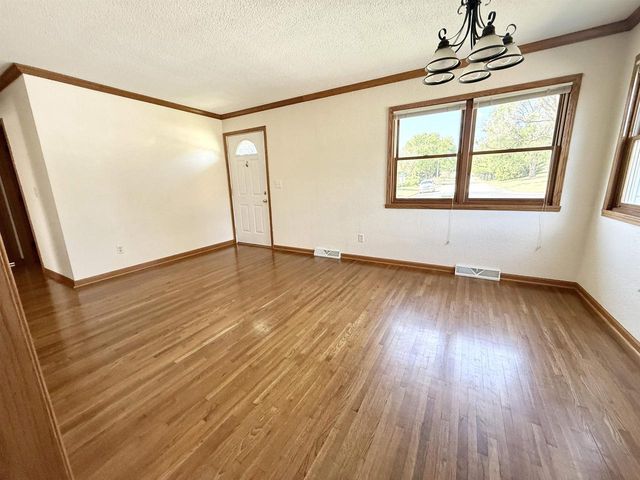 374 Janesville Street, Janesville, WI 53548