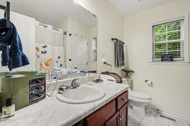 32 Texas Cattle Drive, Clayton, NC 27520