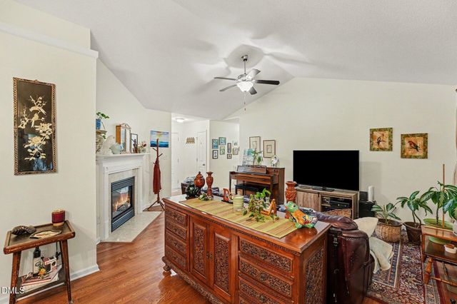 32 Texas Cattle Drive, Clayton, NC 27520