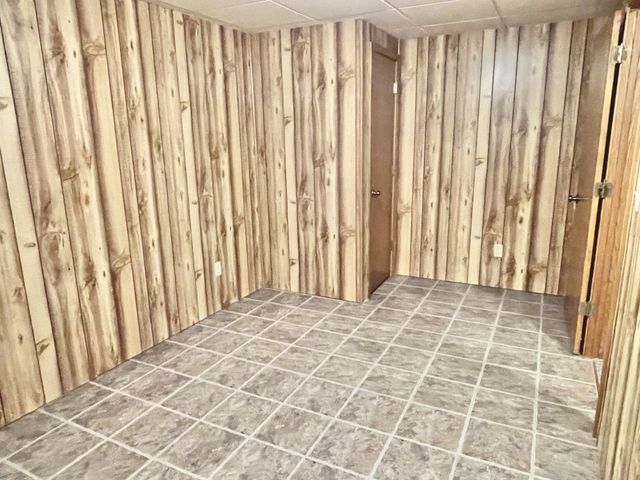 210 Mary Senica Court, Lasalle, IL 61301