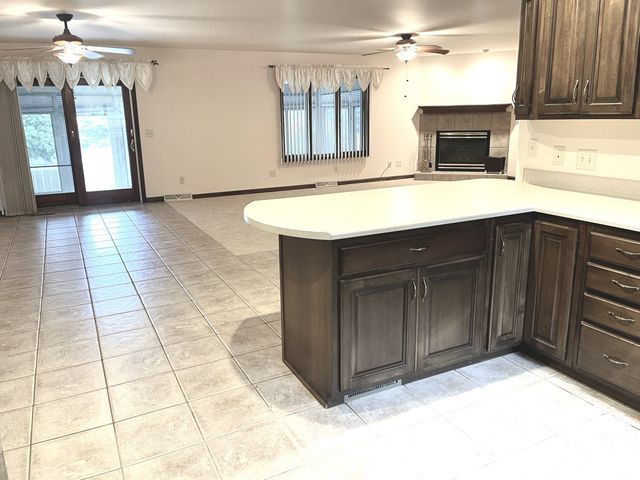 210 Mary Senica Court, Lasalle, IL 61301