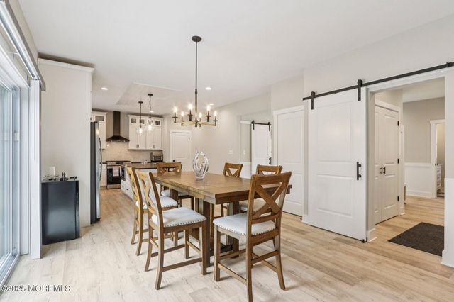 431 Virginia Avenue, Bayville, NJ 08721