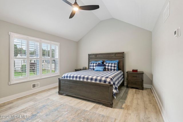 431 Virginia Avenue, Bayville, NJ 08721