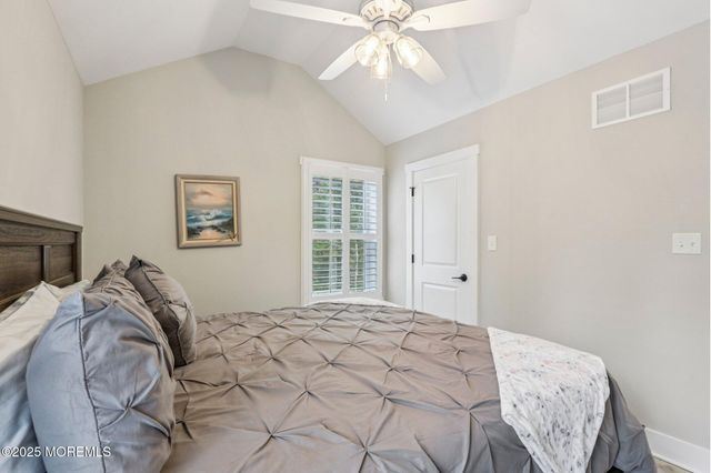431 Virginia Avenue, Bayville, NJ 08721