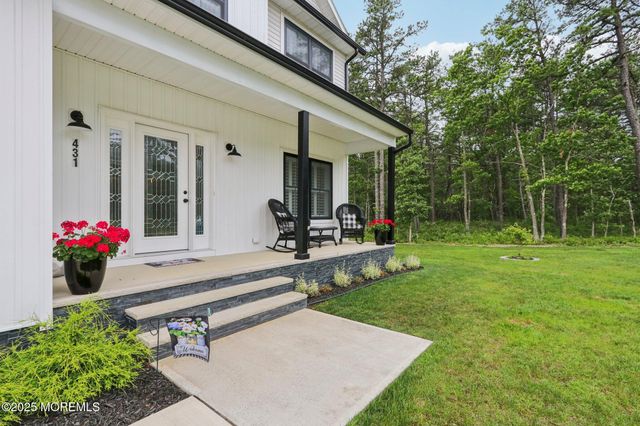 431 Virginia Avenue, Bayville, NJ 08721
