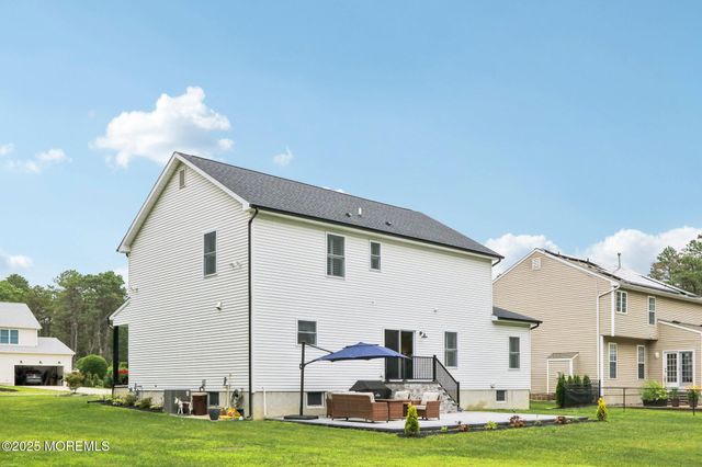 431 Virginia Avenue, Bayville, NJ 08721