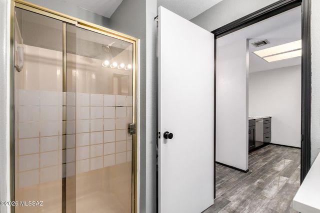 9788 E Calle Del Centinela, Tucson, AZ 85748