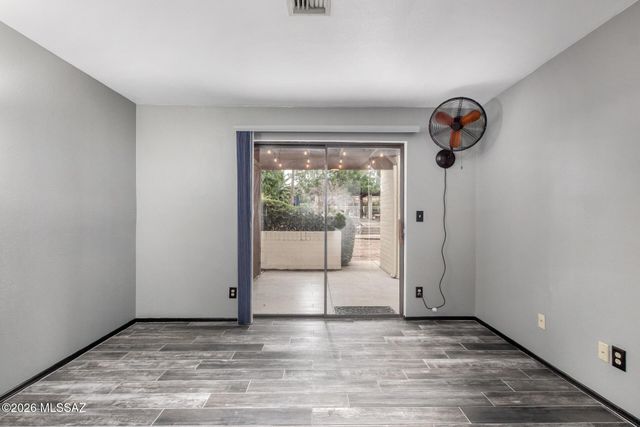 9788 E Calle Del Centinela, Tucson, AZ 85748