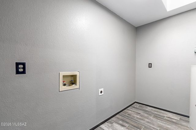 9788 E Calle Del Centinela, Tucson, AZ 85748