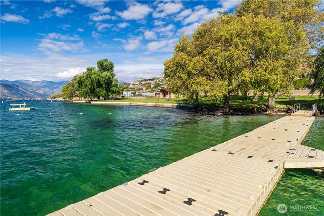 120 Orchard View Drive, Chelan, WA 98816