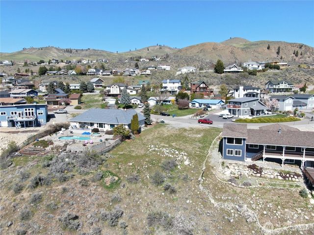 120 Orchard View Drive, Chelan, WA 98816