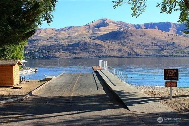 120 Orchard View Drive, Chelan, WA 98816
