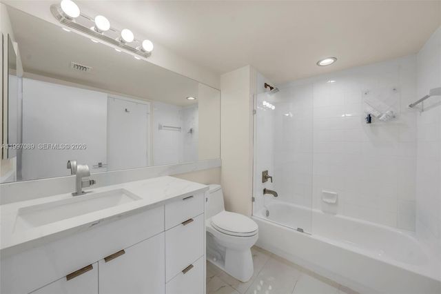 650 West Ave 1912, Miami Beach, FL 33139