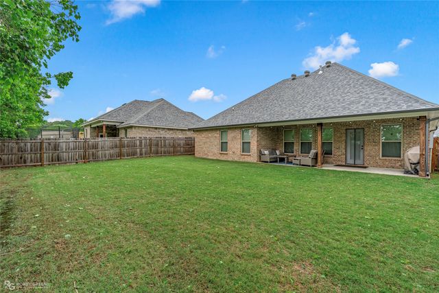 122 Brimestone Loop, Benton, LA 71006