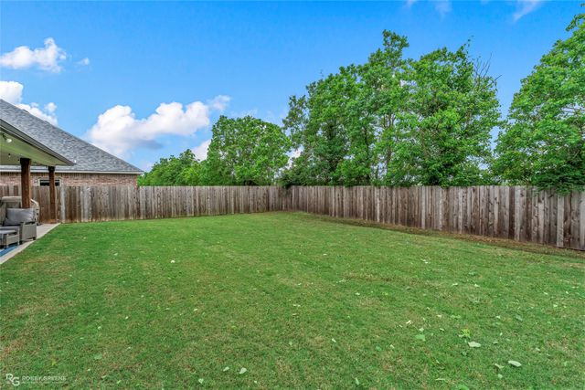 122 Brimestone Loop, Benton, LA 71006