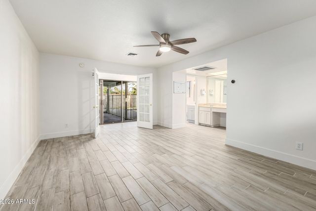 8103 N 56TH Avenue, Glendale, AZ 85302