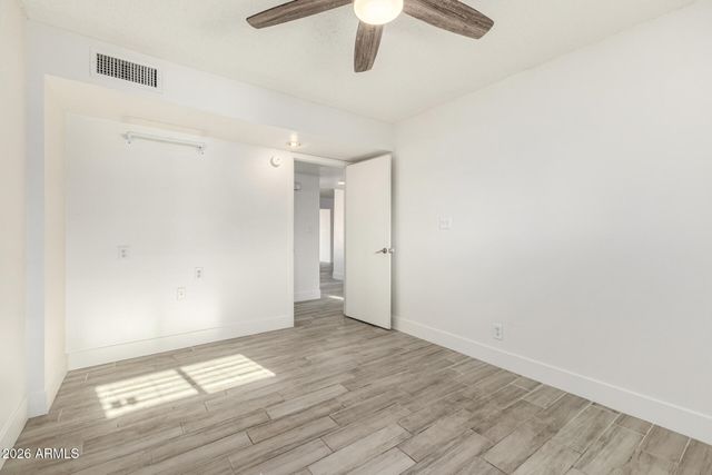 8103 N 56TH Avenue, Glendale, AZ 85302