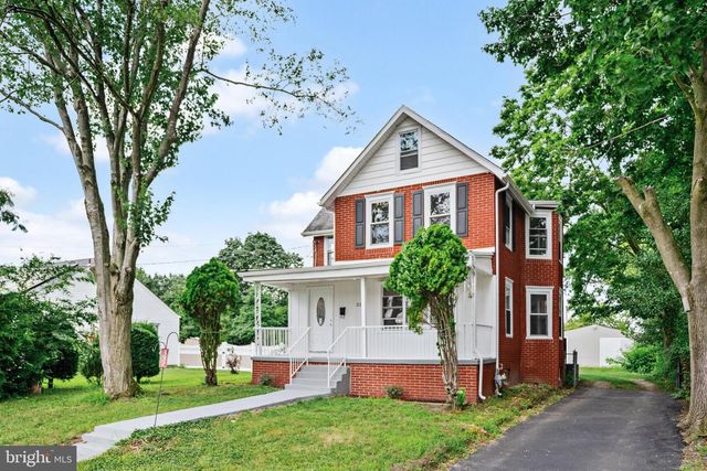 332 E LINDEN AVE, Lindenwold, NJ 08021