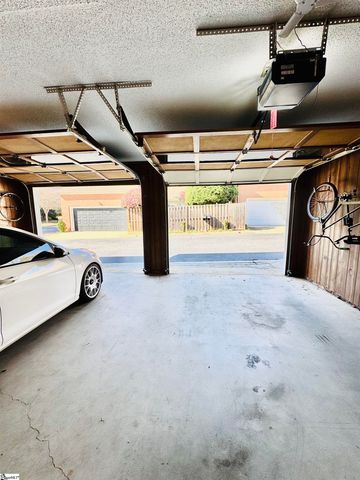 110 Kilkenney Court, Greenville, SC 29615