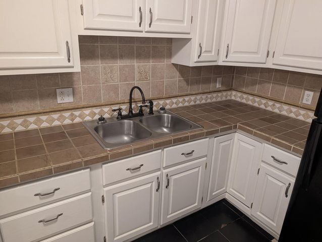 4063 Old Salem Road, London, KY 40741